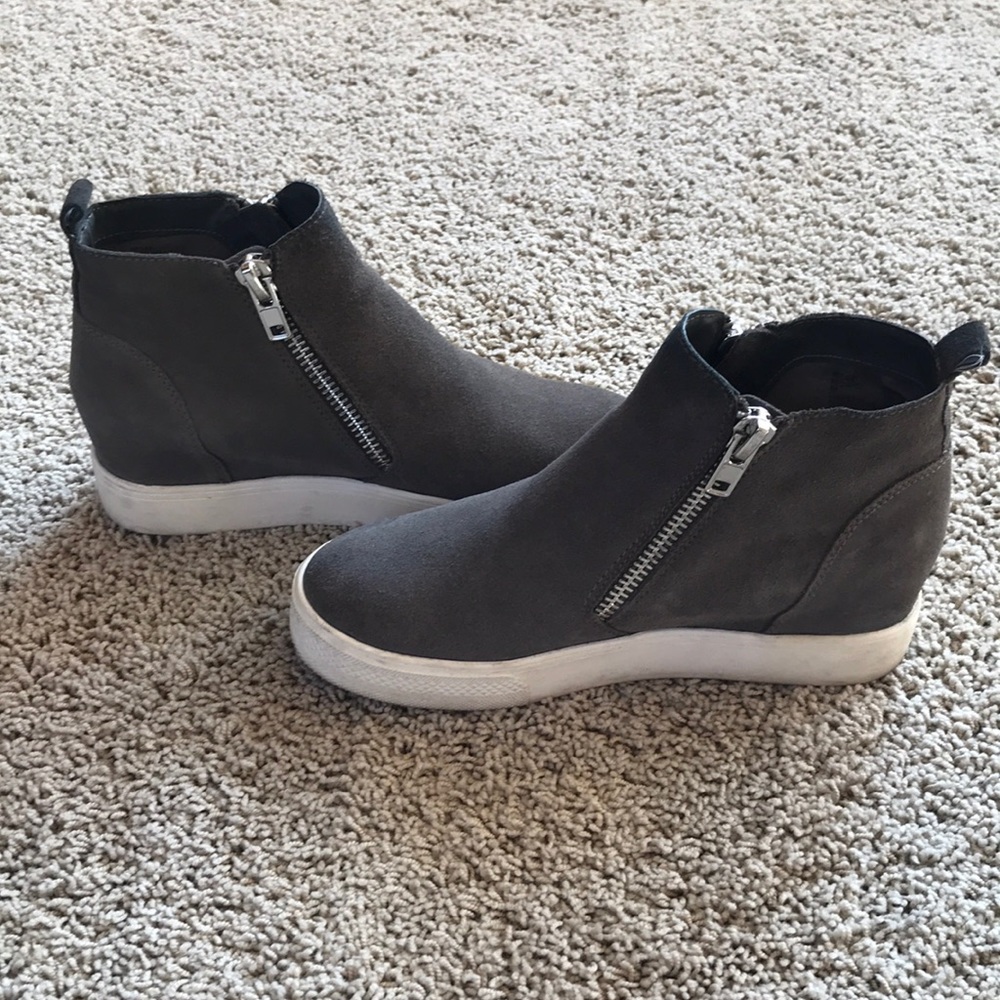 Steve Madden Wedgie suede sneakers